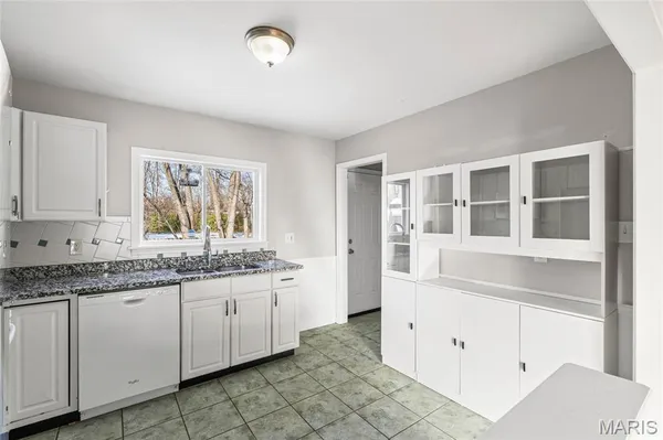 $202,500 | 835 North Forest Avenue, Webster Groves, MO 63119