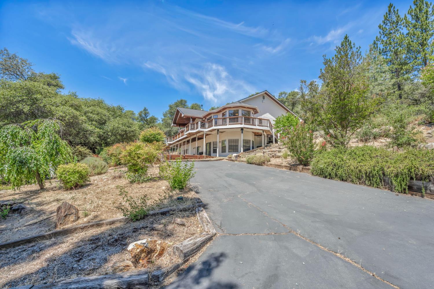 1510 Hanging Tree Road Murphys, CA 95247 - Photo 4 of 88