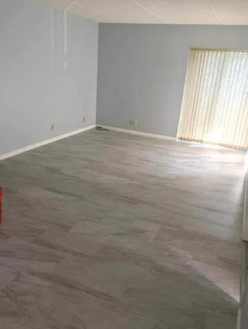 $1,900 | 1813 Fairview Villas Drive, Unit 2, West Palm Beach, FL 33406