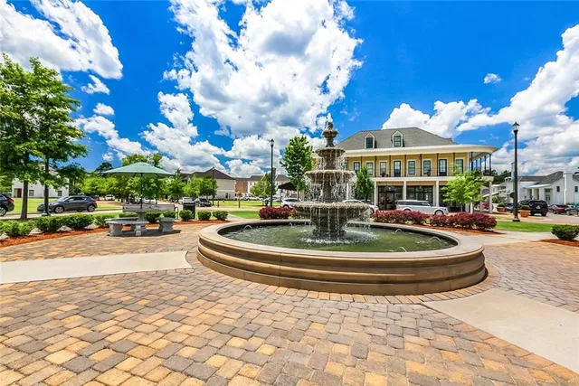 $1,398,000 | 805 Chretien Point Avenue, Covington, LA 70433