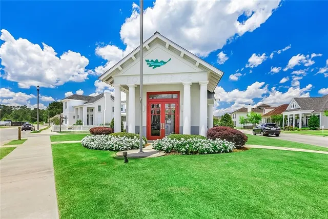 $1,398,000 | 805 Chretien Point Avenue, Covington, LA 70433