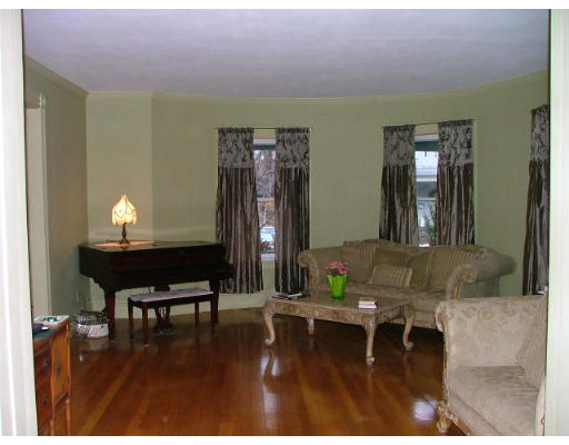 171 Cottage Park Road Winthrop, MA 02152 - Photo 13 of 24 Gallery Image 13