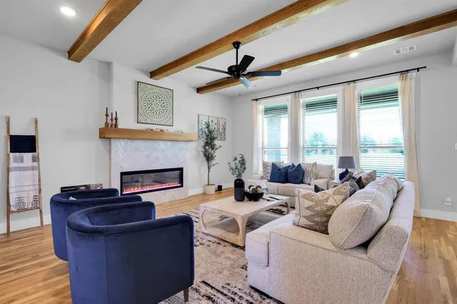 $699,490 | 111 Muscogee Drive, Waxahachie, TX 75165