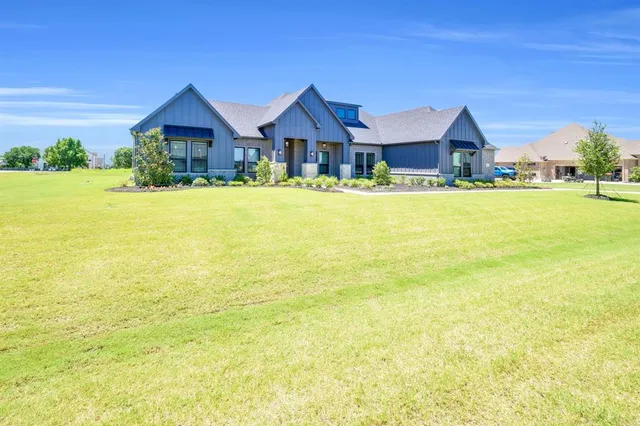 $699,490 | 111 Muscogee Drive, Waxahachie, TX 75165