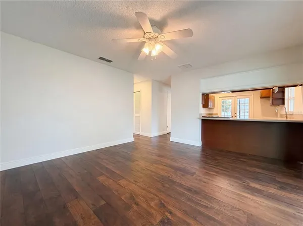 $410,000 | 3014 Rosebud Lane, Brandon, FL 33511