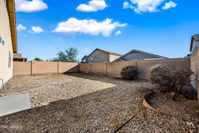 $2,200 | 11579 West Oglesby Avenue, Youngtown, AZ 85363