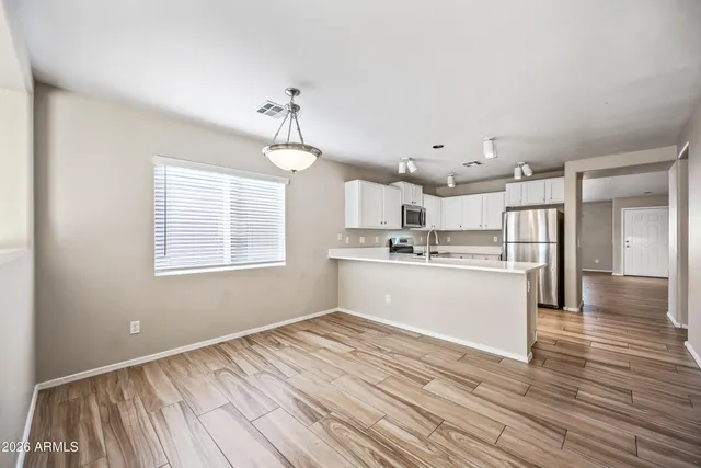 $2,200 | 11579 West Oglesby Avenue, Youngtown, AZ 85363