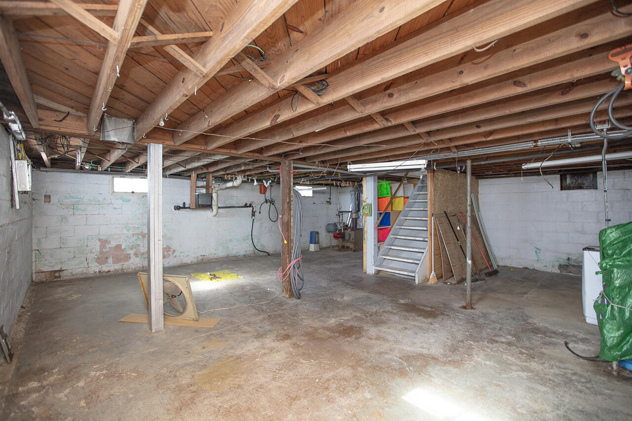 68918 Brady Road Edwardsburg, MI 49112 - Photo 14 of 21 0D6A0318