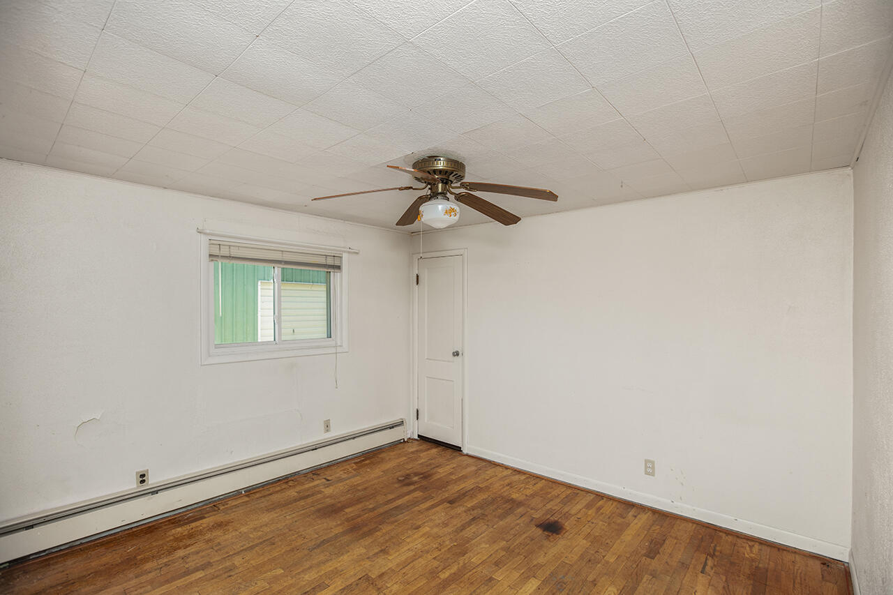 68918 Brady Road Edwardsburg, MI 49112 - Photo 10 of 21 0D6A0308