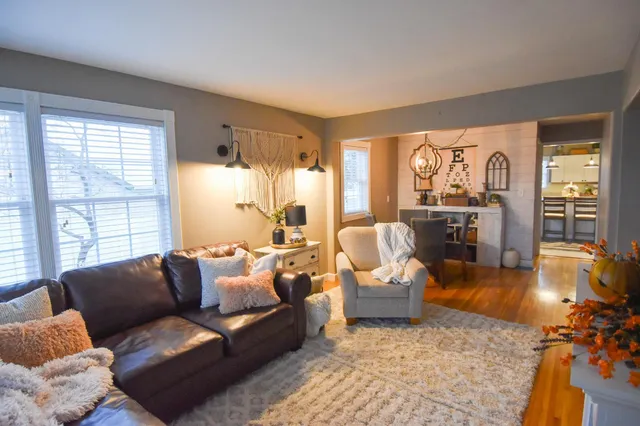 $166,000 | 1009 Knight Avenue North, Thief River Falls, MN 56701