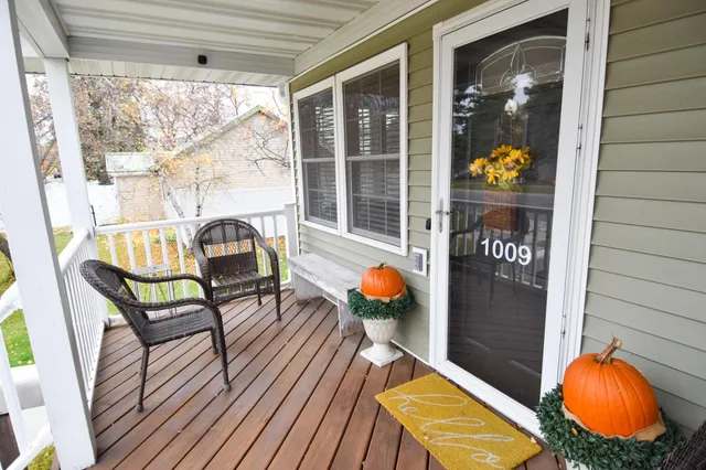 $166,000 | 1009 Knight Avenue North, Thief River Falls, MN 56701