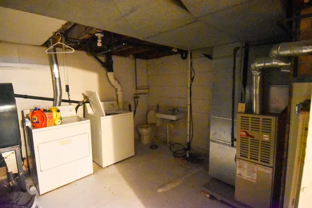 $166,000 | 1009 Knight Avenue North, Thief River Falls, MN 56701