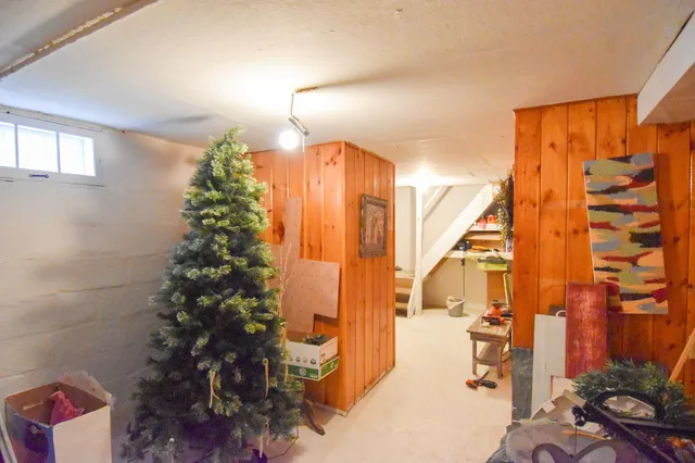 $166,000 | 1009 Knight Avenue North, Thief River Falls, MN 56701