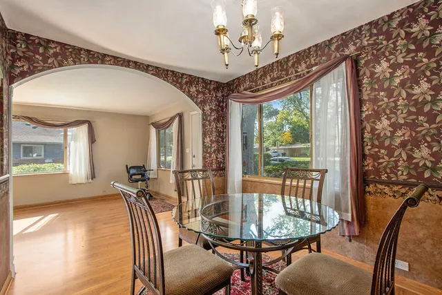 $139,999 | 505 Wildwood Drive, Park Forest, IL 60466