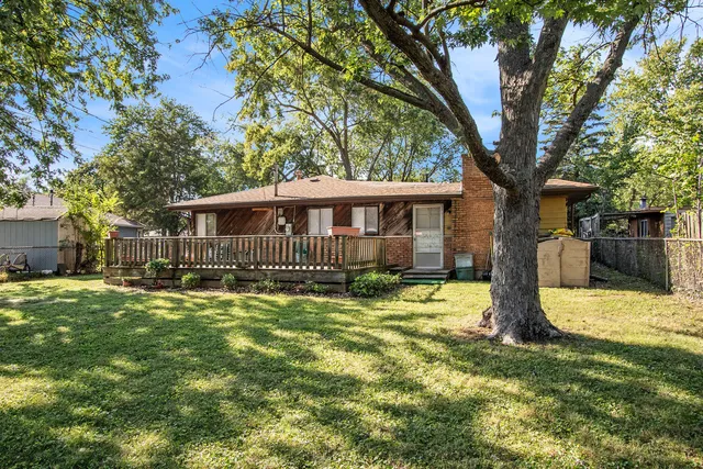 $139,999 | 505 Wildwood Drive, Park Forest, IL 60466