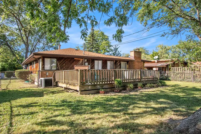 $139,999 | 505 Wildwood Drive, Park Forest, IL 60466