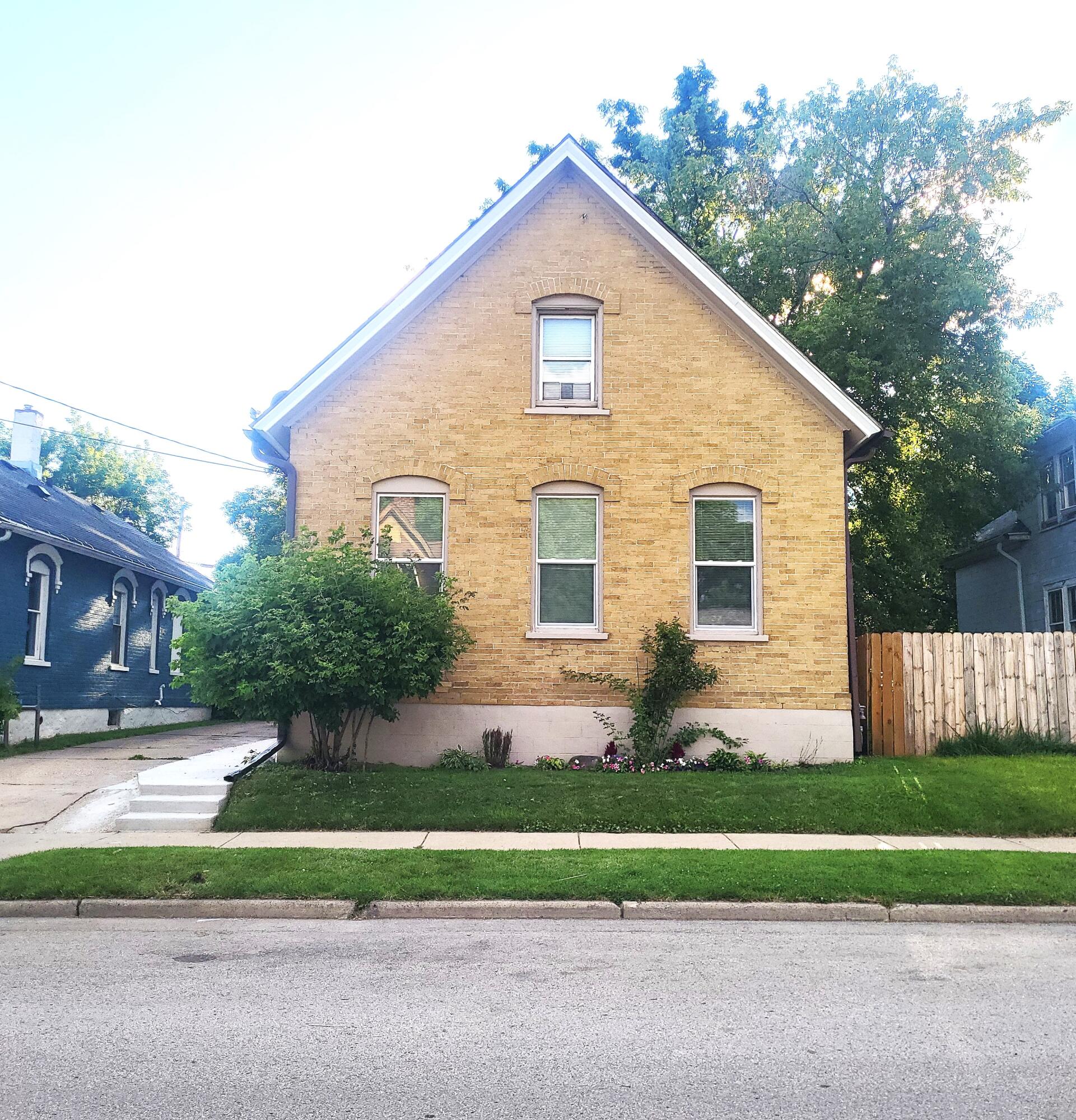 1526 Geneva Street Racine, WI 53404 - Photo 1 of 1 front of home 2