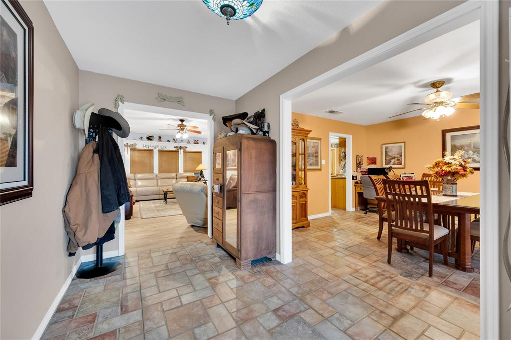 839 Walker Creek Road Ennis, TX 75119 - Photo 20 of 40