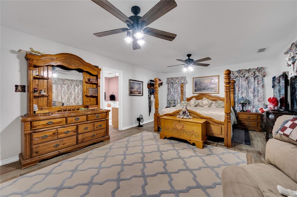 839 Walker Creek Road Ennis, TX 75119 - Photo 24 of 40