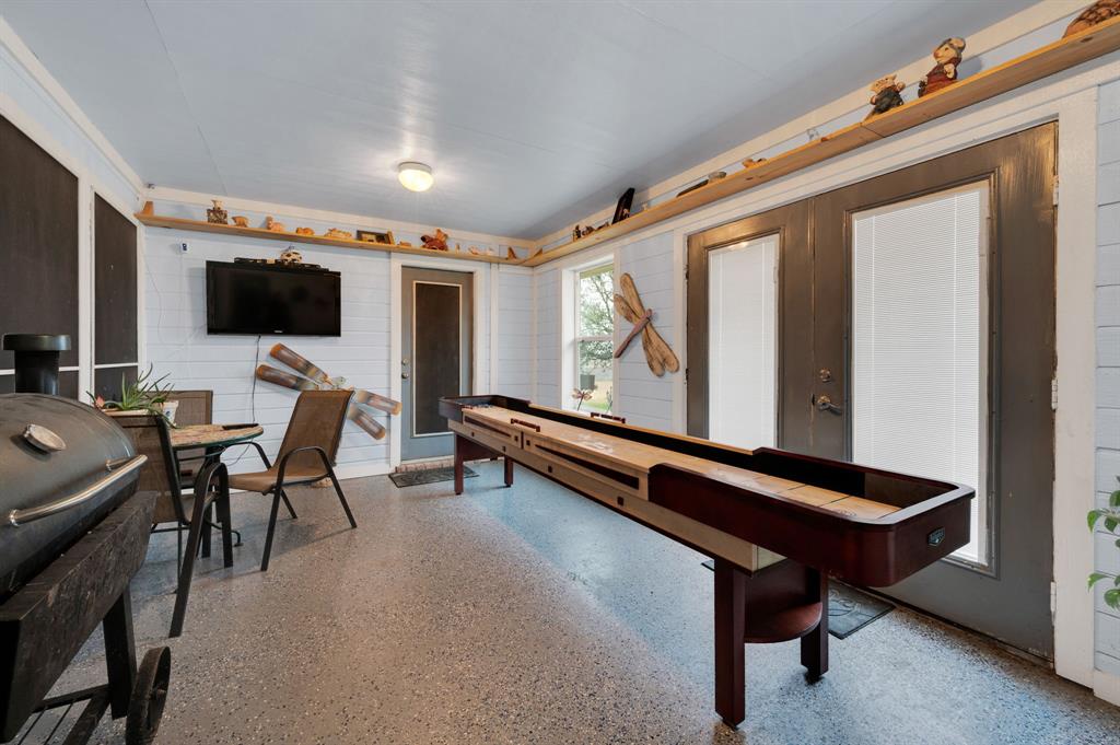 839 Walker Creek Road Ennis, TX 75119 - Photo 6 of 40