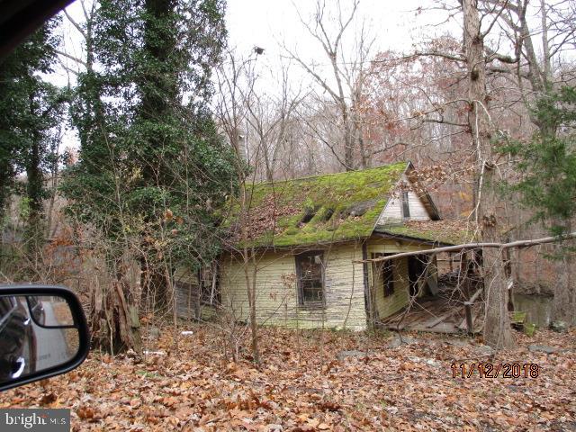 2595 Swamp Creek Road Green Lane, PA 18054 - Photo 19 of 19 Gallery Image 19