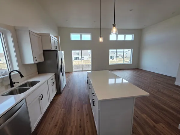 $350,000 | 3734 33rd Street South, Moorhead, MN 56560