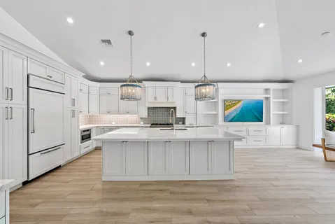 $4,980,000 | 189 Shelter Lane, Jupiter Inlet Colony, FL 33469