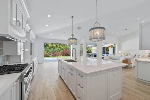 $4,980,000 | 189 Shelter Lane, Jupiter Inlet Colony, FL 33469
