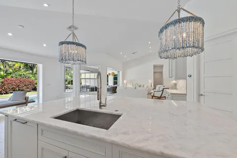 $4,980,000 | 189 Shelter Lane, Jupiter Inlet Colony, FL 33469