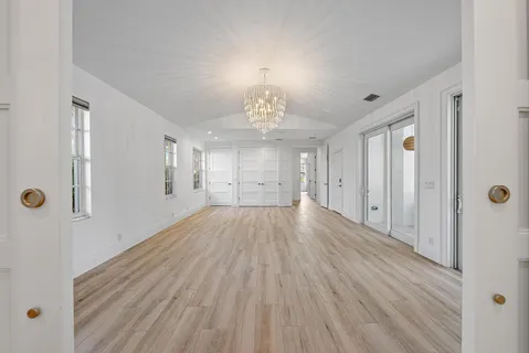 $4,980,000 | 189 Shelter Lane, Jupiter Inlet Colony, FL 33469