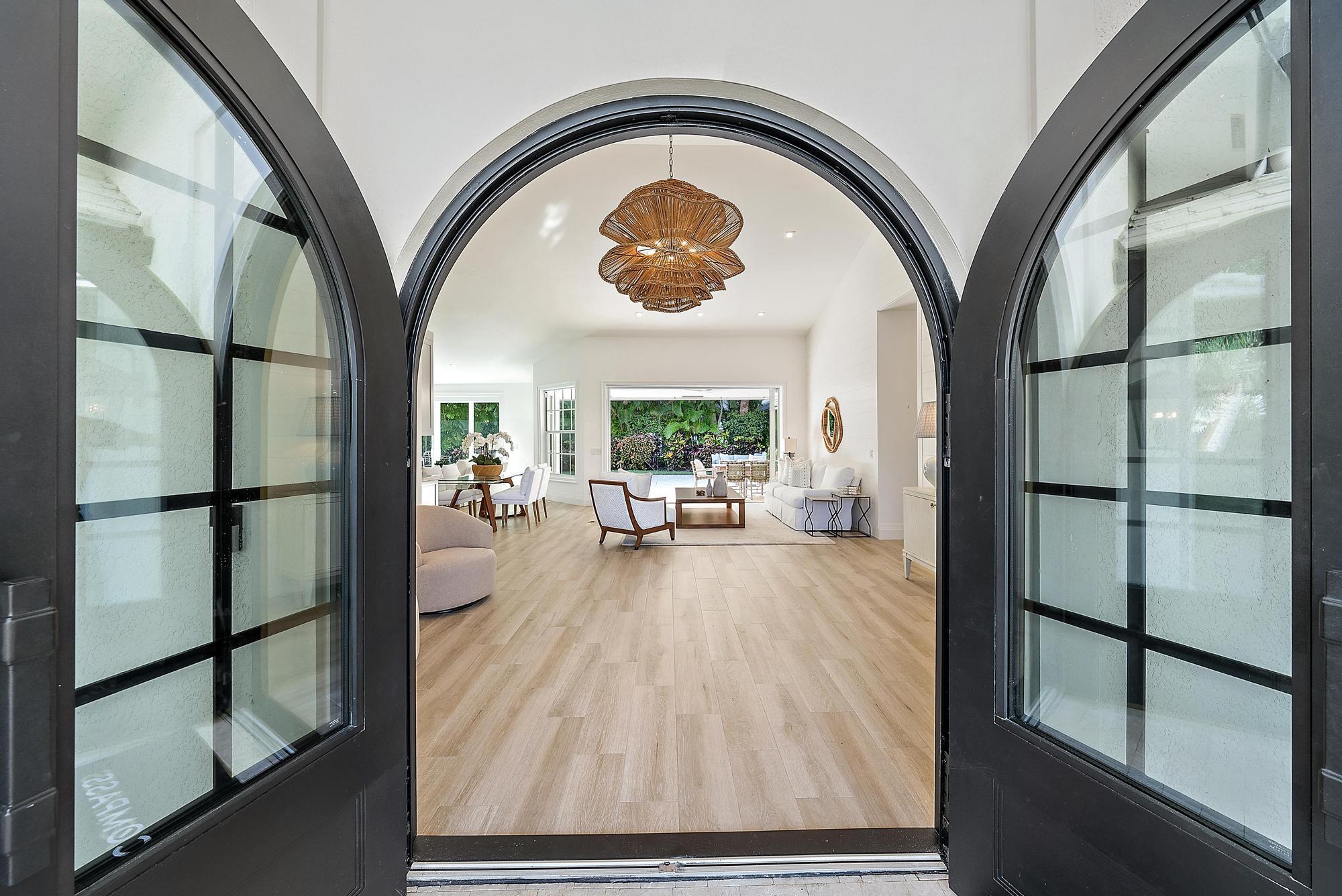 189 Shelter Lane Jupiter Inlet Colony, FL 33469 - Photo 6 of 48 11000 Prosperity Farms Rd-11