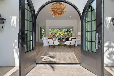 $4,980,000 | 189 Shelter Lane, Jupiter Inlet Colony, FL 33469