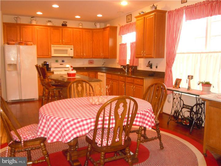 6 Brattleboro Road Woolwich Township, NJ 08085 - Photo 19 of 25 Kitchen