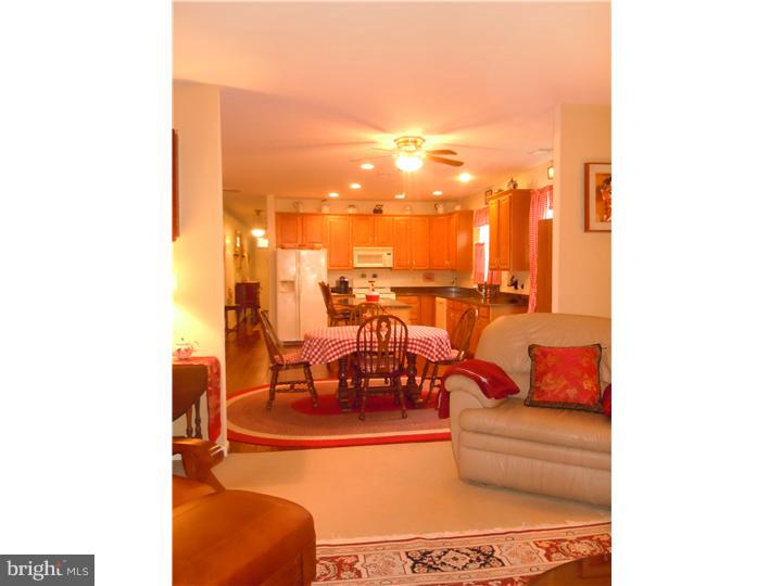 6 Brattleboro Road Woolwich Township, NJ 08085 - Photo 20 of 25 Family Room