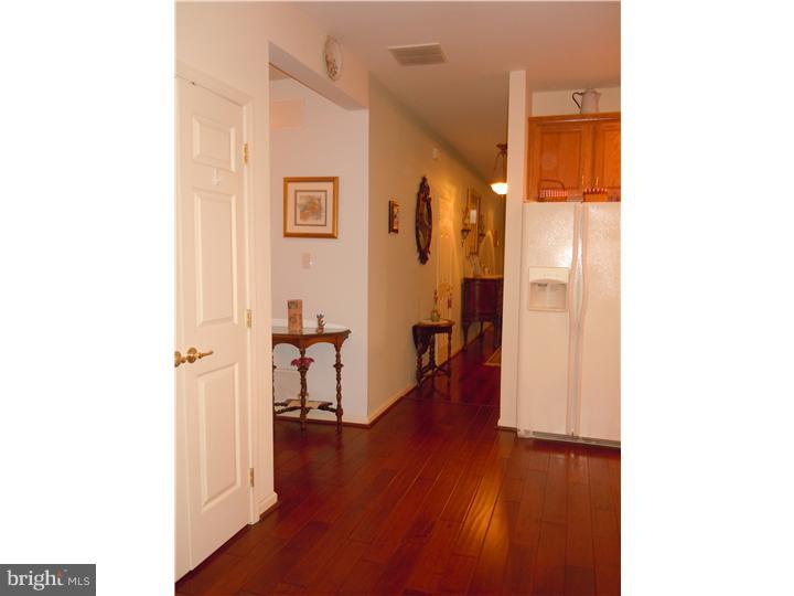 6 Brattleboro Road Woolwich Township, NJ 08085 - Photo 22 of 25 Hallway