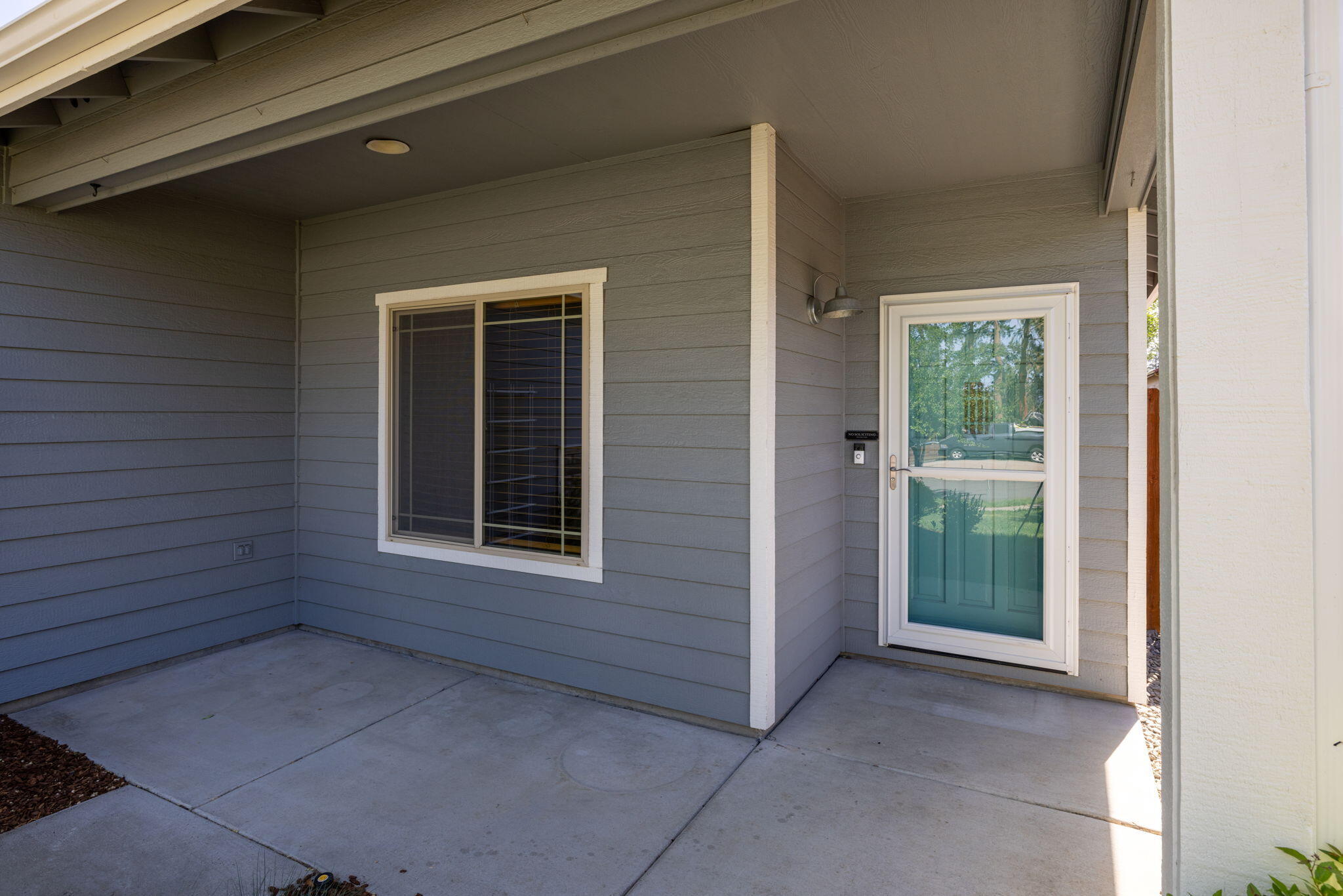 33-web-or-mls-1214 SW Wheeler Place-32