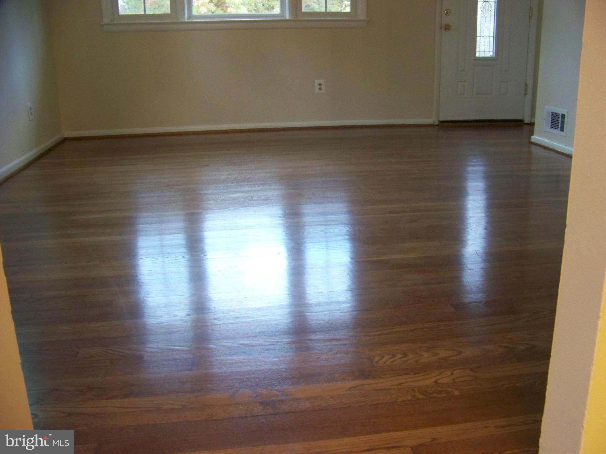 6016 Cipriano Road Lanham, MD 20706 - Photo 13 of 23 Interior (General)