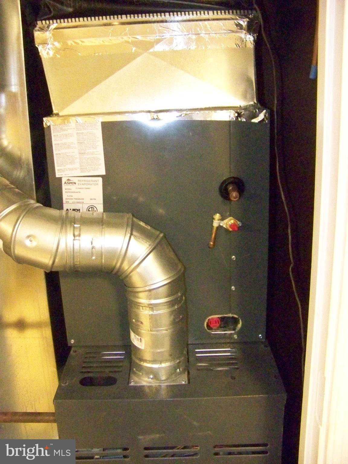 6016 Cipriano Road Lanham, MD 20706 - Photo 21 of 23 INew Furnace