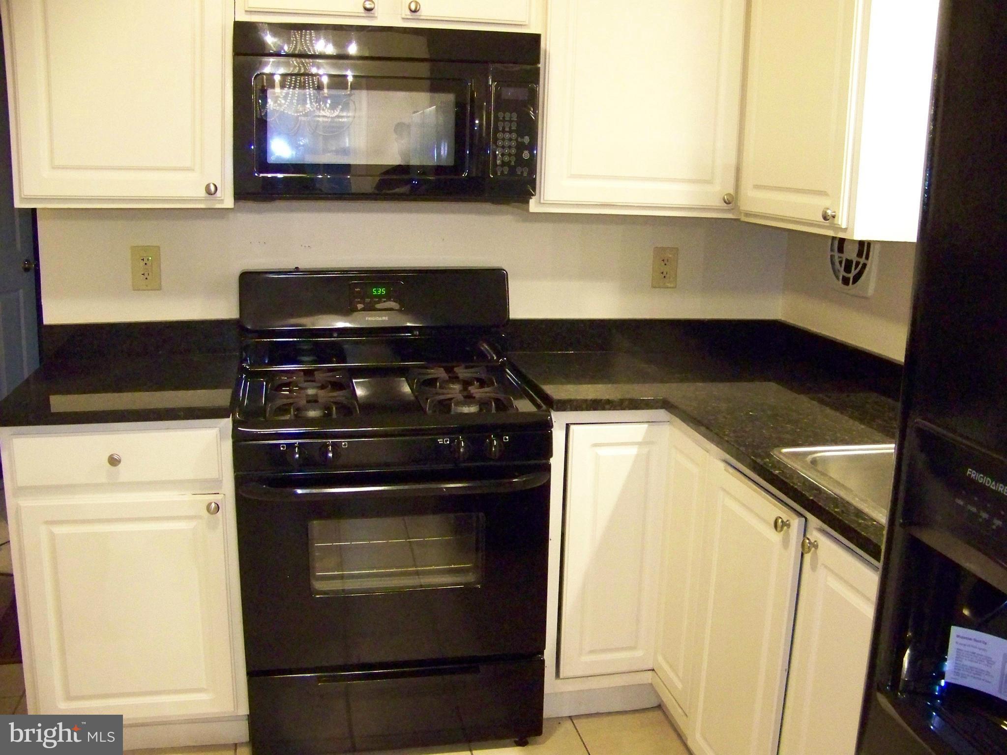 6016 Cipriano Road Lanham, MD 20706 - Photo 5 of 23 Kitchen