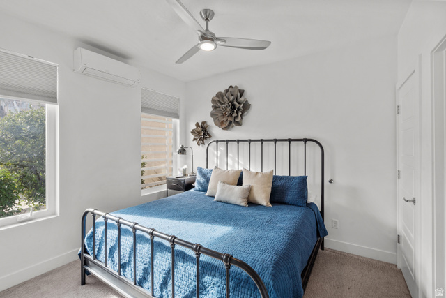 1122 South 1790th West, Unit 1 St. George, UT 84770 - Photo 13 of 37 Bright room featuring high ceilings, a ceiling fan with integrated lighting, window blinds, and split-system air conditioning