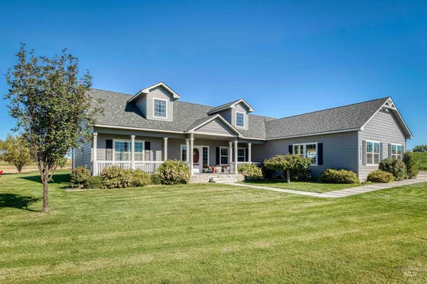 $1,749,000 | 27652 Hop Road, Caldwell, ID 83607