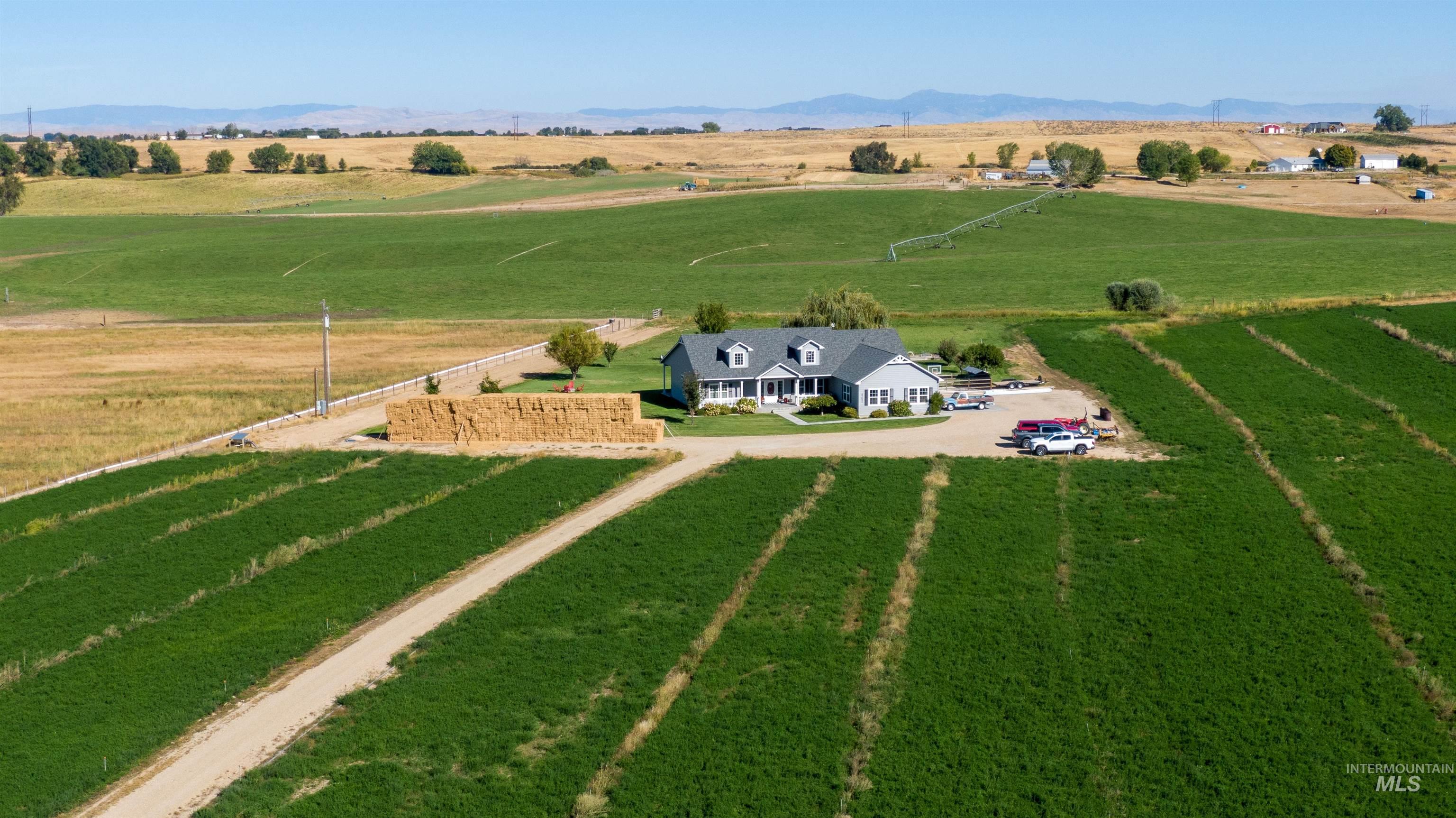 27652 Hop Road Caldwell, ID 83607 - Photo 2 of 50