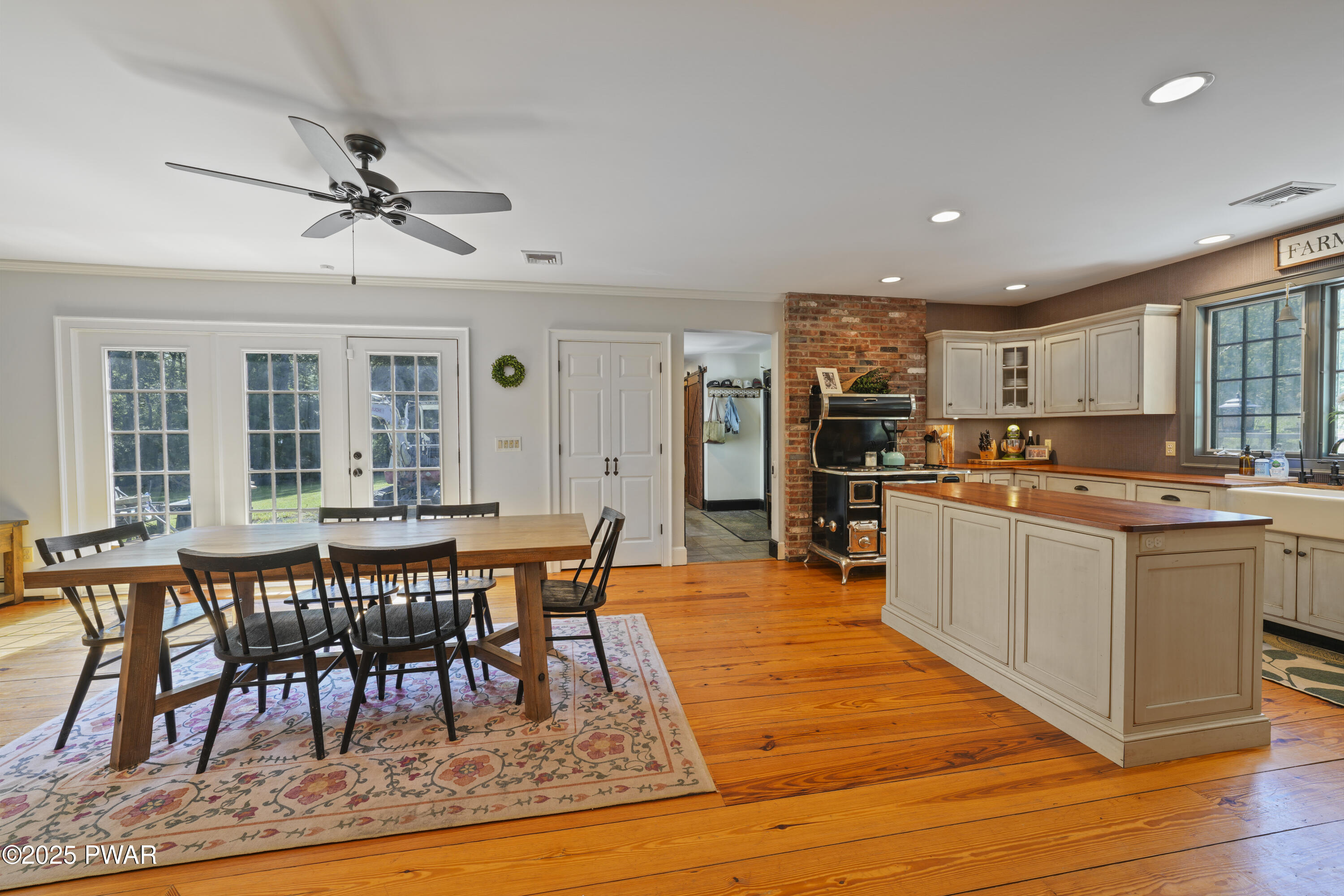 115 Woodtown Road Shohola, PA 18458 - Photo 16 of 55 LEX00309