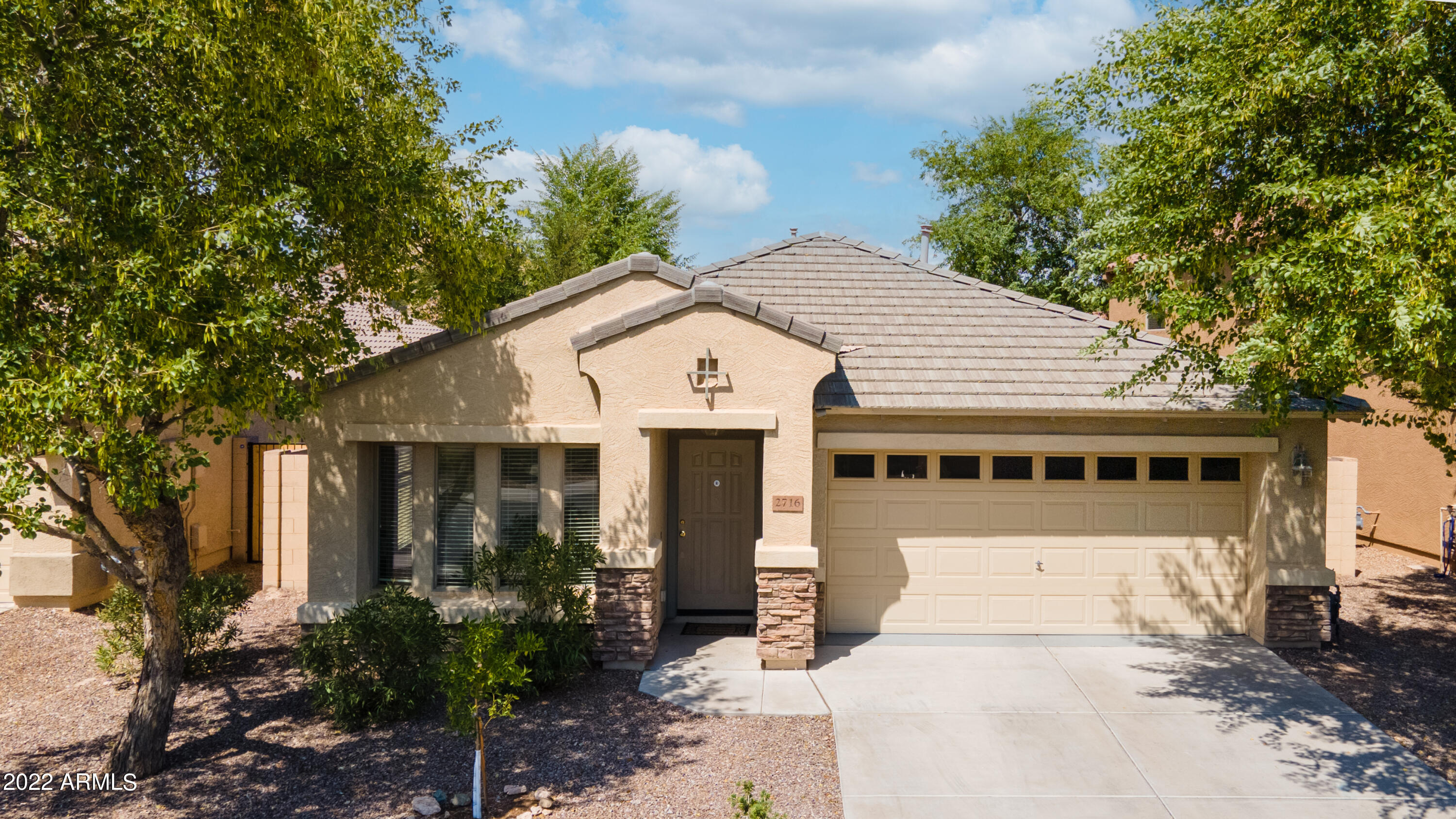 2716 East Alameda Road Phoenix, AZ 85024 - Photo 2 of 39 DJI_0023-HDR-Edit