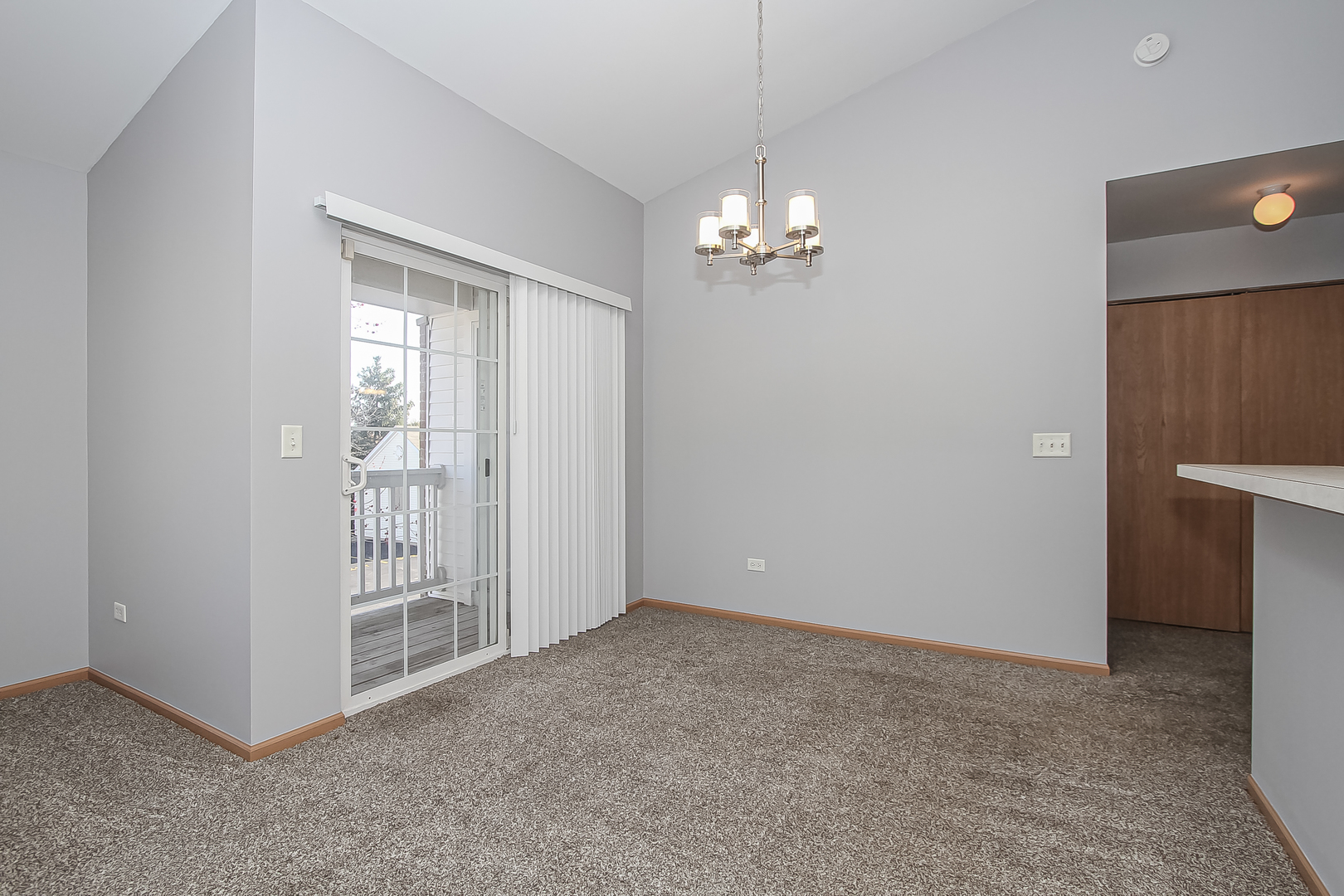 1640 McClure Road, Unit 1640 Aurora, IL 60505 - Photo 8 of 25