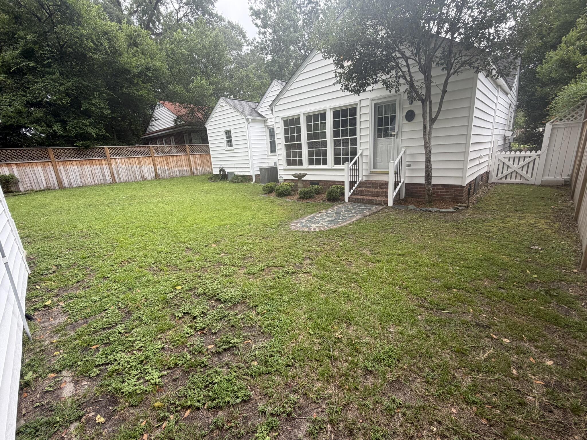 213 Haynsworth Street Sumter, SC 29150 - Photo 35 of 37 IMG_1425