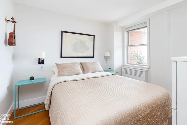 $365,000 | 5700 Arlington Avenue, Unit 21R | North Riverdale