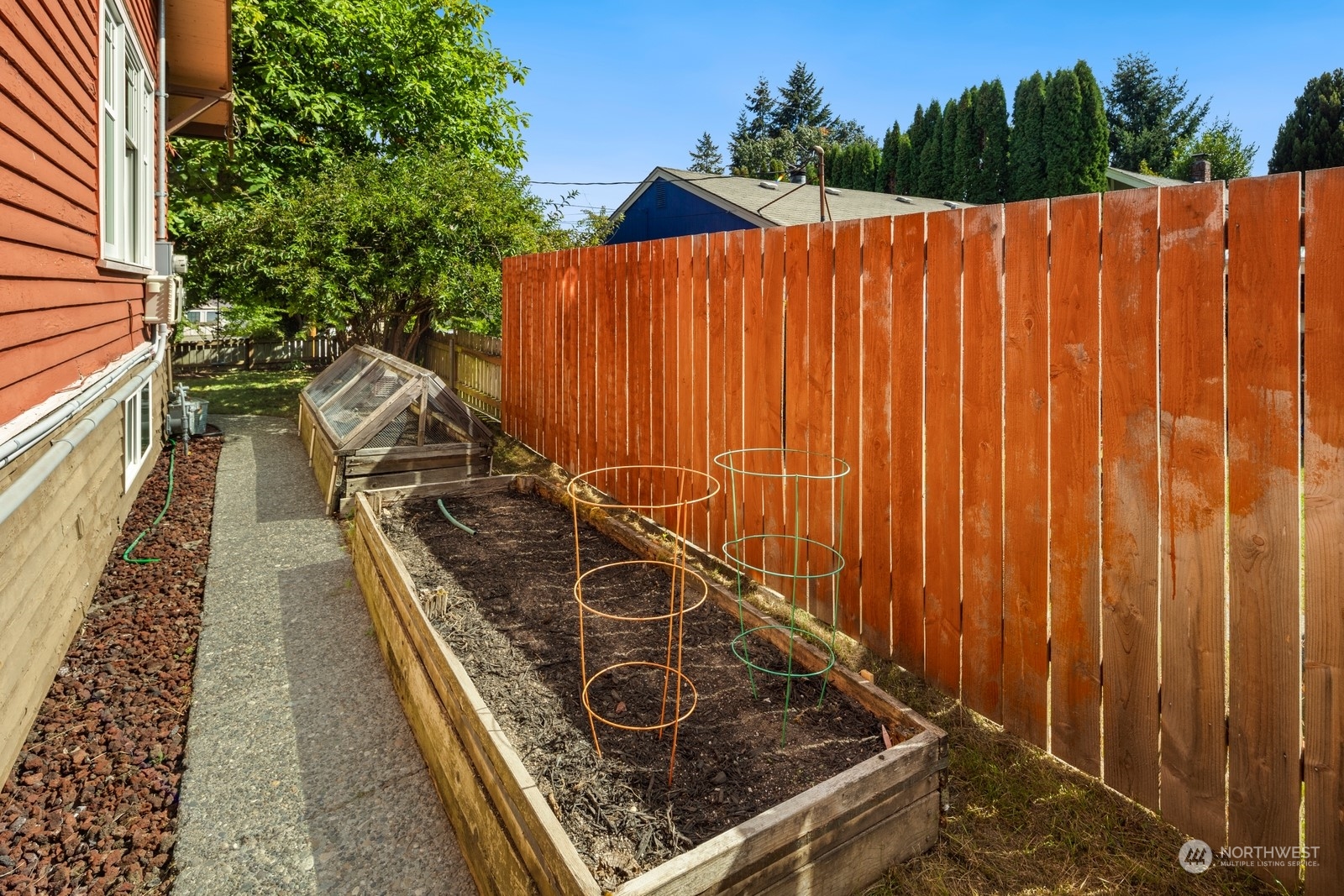 8633 12th Avenue Southwest Seattle, WA 98106 - Photo 24 of 34 Gallery Image 24
