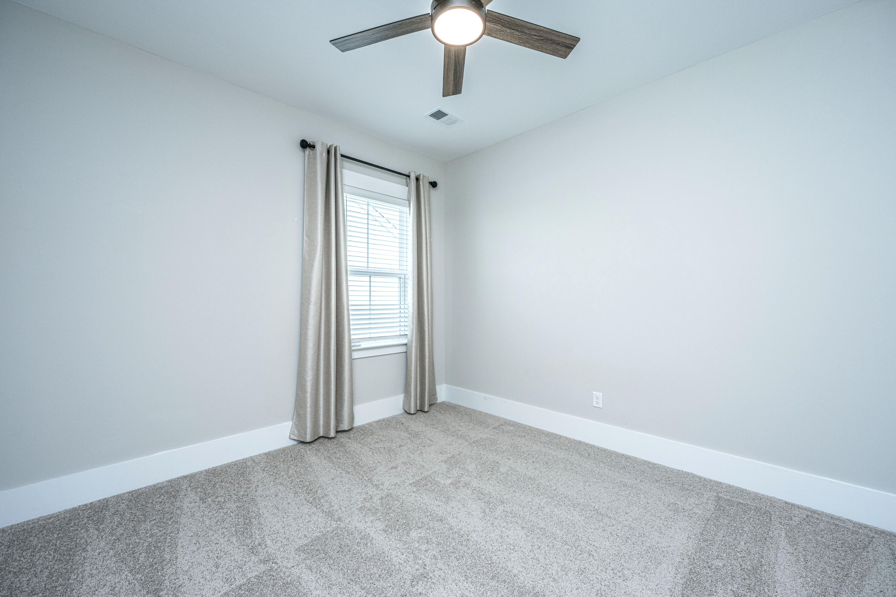 168 Clearblue Loop Summerville, SC 29486 - Photo 28 of 56 168ClearblueLoop051