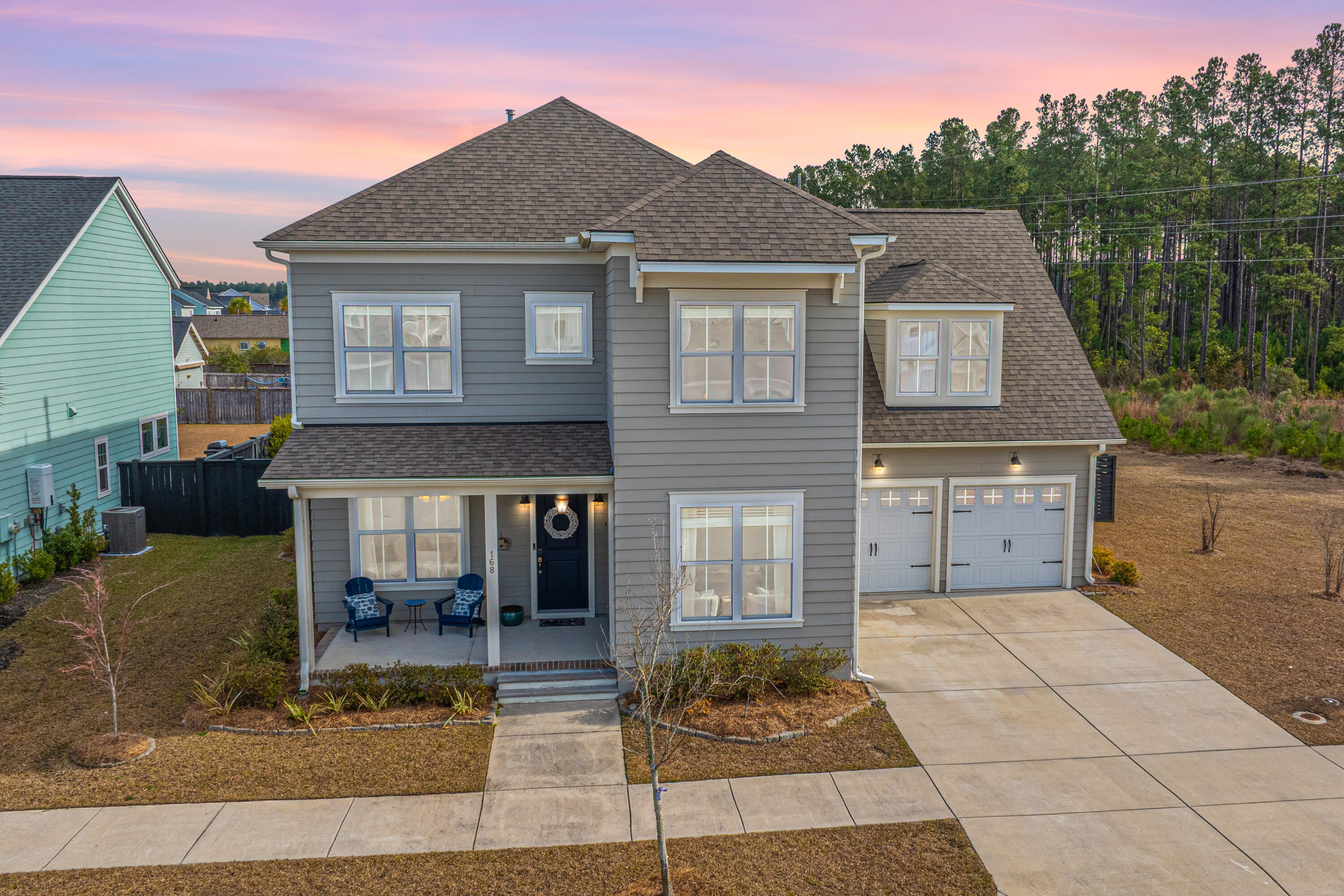 168 Clearblue Loop Summerville, SC 29486 - Photo 5 of 56 168 Clearblue Loop Twilight